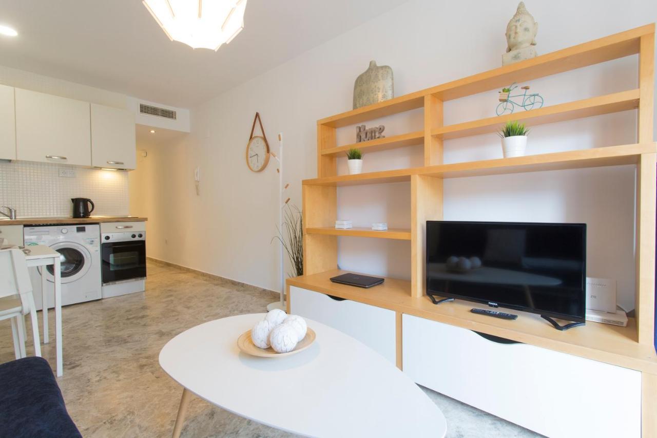 Apartamento Santuario De La Victoria Малага Екстериор снимка