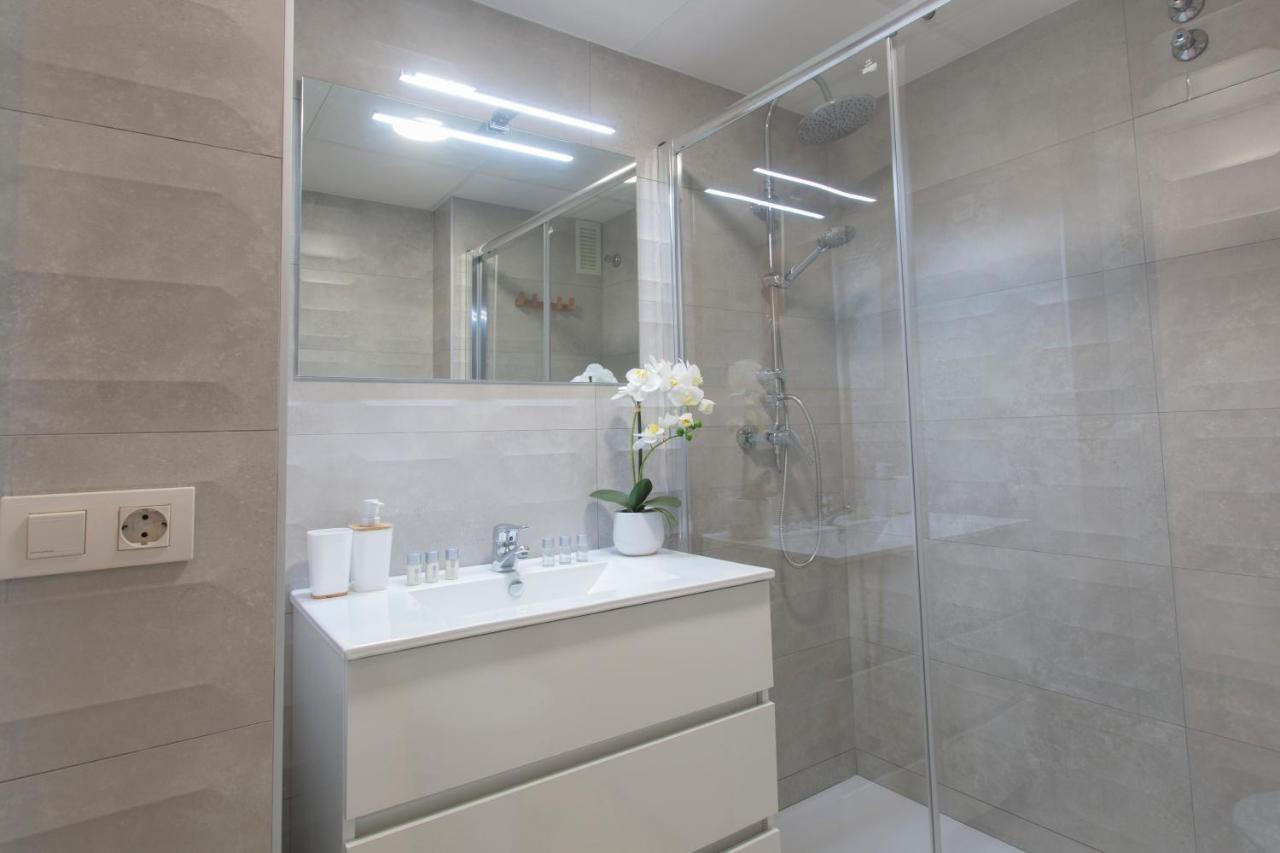 Apartamento Santuario De La Victoria Малага Екстериор снимка
