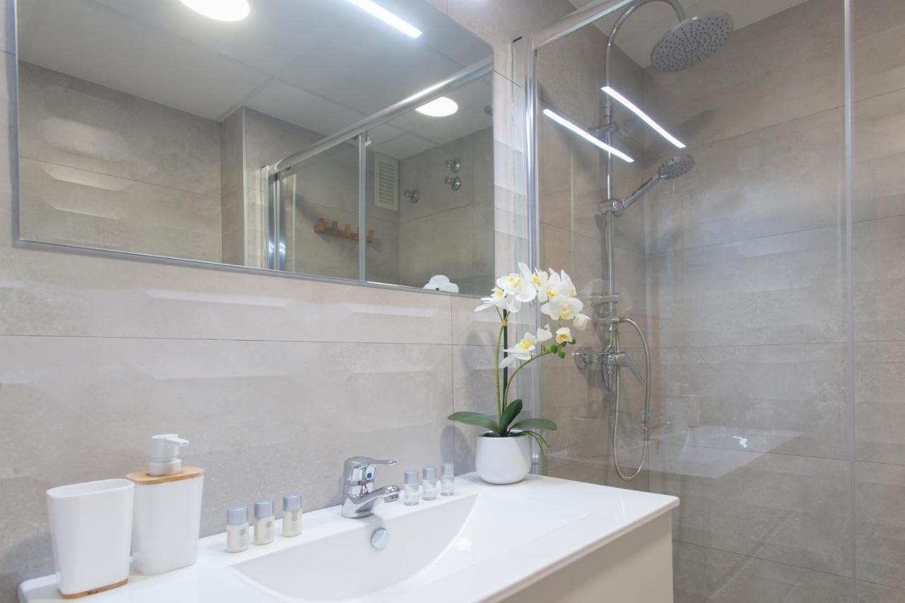 Apartamento Santuario De La Victoria Малага Екстериор снимка