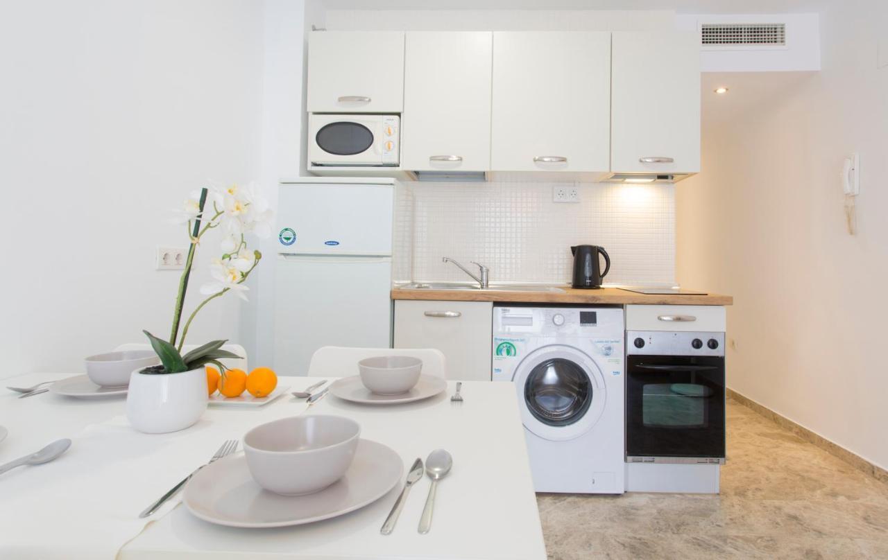 Apartamento Santuario De La Victoria Малага Екстериор снимка