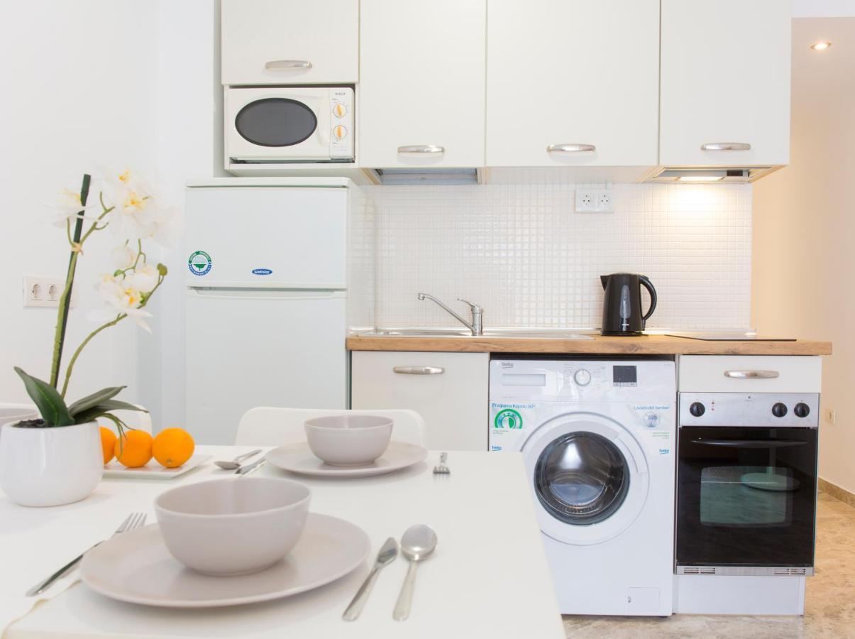 Apartamento Santuario De La Victoria Малага Екстериор снимка