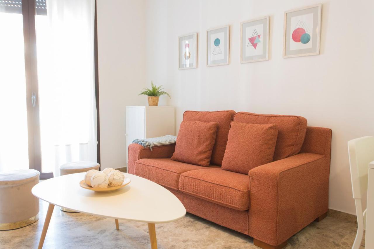 Apartamento Santuario De La Victoria Малага Екстериор снимка