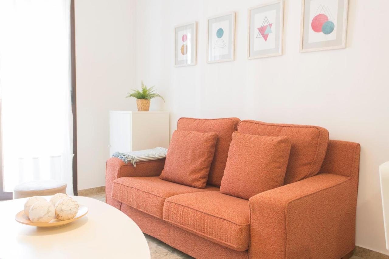 Apartamento Santuario De La Victoria Малага Екстериор снимка