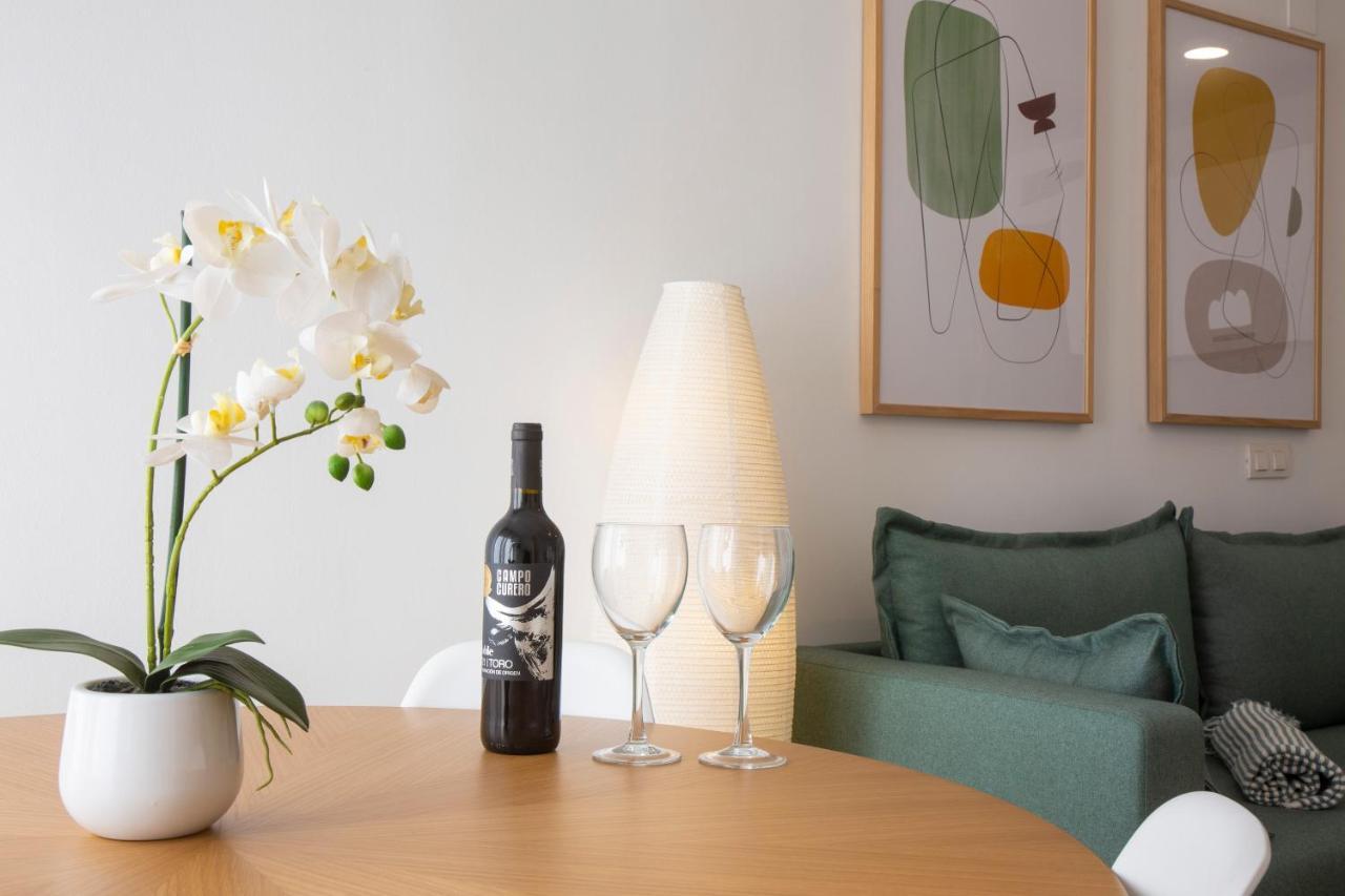 Apartamento Santuario De La Victoria Малага Екстериор снимка